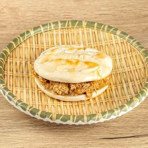 01. Pork & Cured Pork Roujiamo 猪肉腊肉肉夹馍