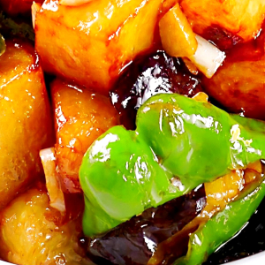 Fried Potato, Eggplant and Green Pepper 地三鲜
