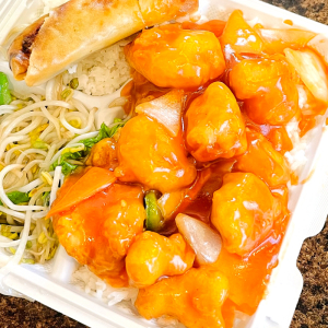 Sweet & Sour Chicken Lunch Combo 甜酸鸡套餐