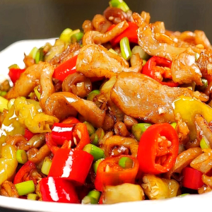 Pickled Pepper with Pork Stomach Stir-Fry 泡椒肚丝