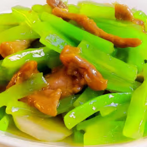 Stir Fried Celtuce with Pork 莴笋炒肉