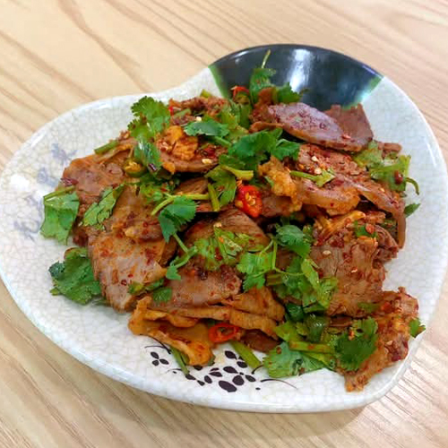 Beef in Chilli Oil 干拌牛肉 (辣)