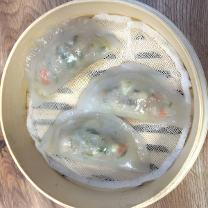 21. Pork Shrimp Chive Fun Guo (4 pcs)