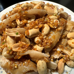 Cold Pork Hock with Special Sauce (Each) 酱配猪脚饭