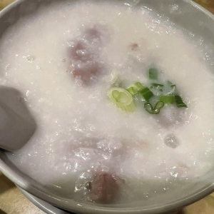 Sliced Beef Congee / 生滚牛肉粥