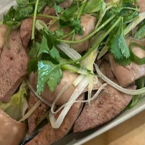 Steamed Pork Liver & Kidney / 白灼腰润