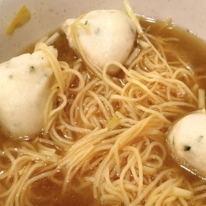 Special Fish Ball Noodle Soup / 鱼籽鱼蛋面