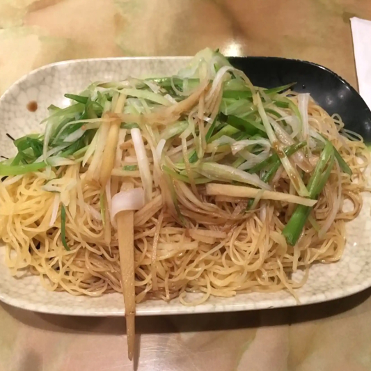 Ginger & Onion Noodles with Vegetables / 姜葱捞面