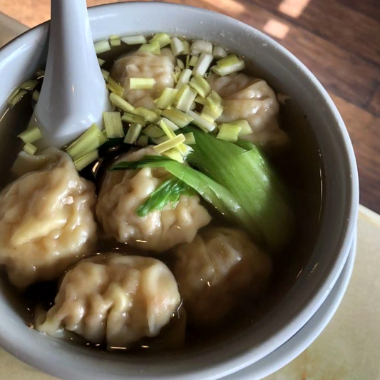 Wonton Soup / 鲜虾净云吞