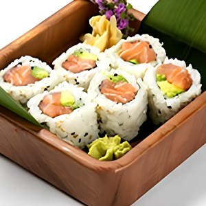 Salmon Avocado Roll (6 pcs)