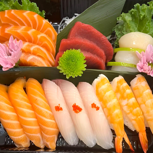 Sushi & Sashimi Combo (19 pcs)
