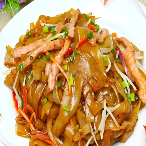 Chicken Chow Fun 干炒鸡肉河粉