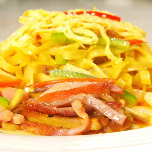 Shrimp & BBQ Pork Chow Fun 炒贵刁