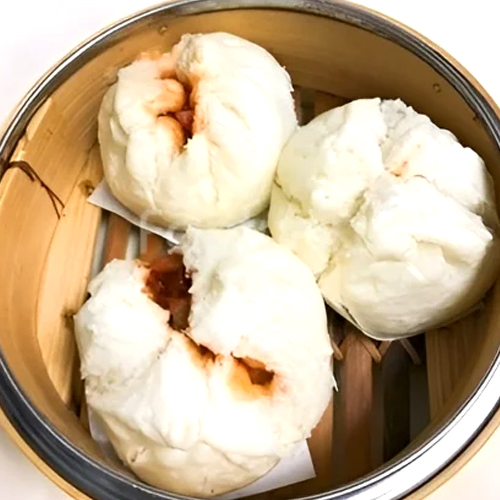 Steamed BBQ Pork Buns 蜜汁叉烧包