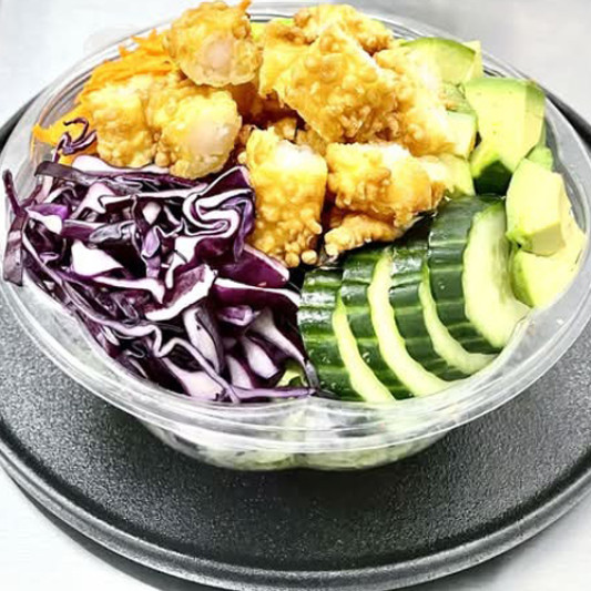 Pok&eacute; aux crevettes tempura