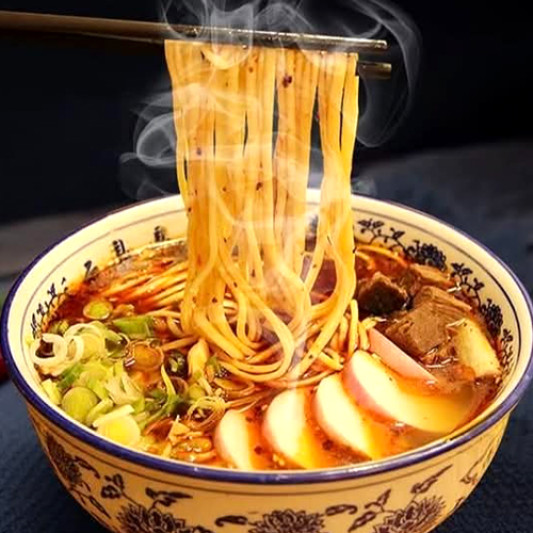 红烧牛筋肉拉面 / Nouilles au tendon de b&oelig;uf brais&eacute;