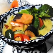 13. Gaeng Kiew Warn