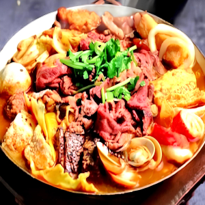 9. Taiwanese Supreme Spicy Hot Soup / 台式麻辣鍋