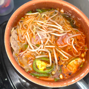 V1. Pho Dac Biet