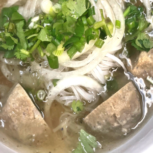 V3. Pho Bo Vien