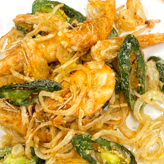 A7. Salt & Pepper Prawns