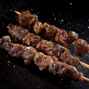 Thai Style Beef Skewers (4 pcs) 泰式牛肉串