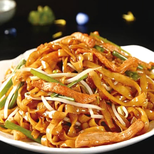 Beef Chow Fun 干炒牛河