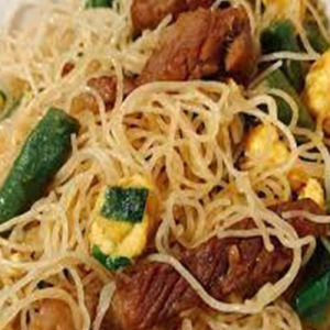 Beef Stir-Fried Rice Noodles