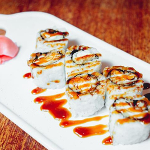 Crab Meat Tempura Roll