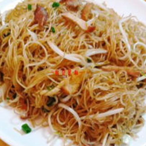 Pork Stir-Fried Rice Noodles