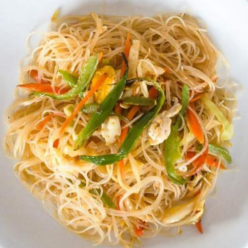 Chicken Stir-Fried Rice Noodles