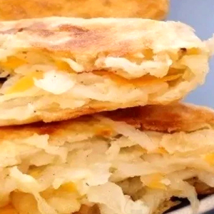 Pan-Fried Cake with Sesame & Sugar Filling (2 pcs)