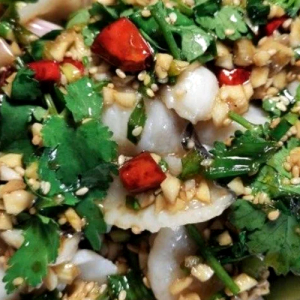 Crispy Fish Fillet Tossed with Secret Spicy Sauce (Boneless)
