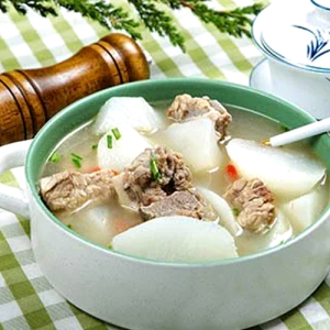 Spare Rib & Radish Soup