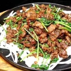 Sizzling Lamb with Cumin
