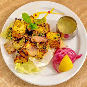 Achari Paneer Tikka