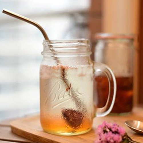 Salted Ume with Sparkling Soda 咸话梅苏打