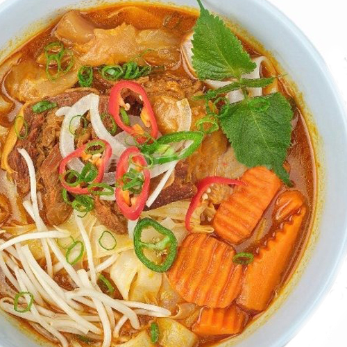 Beef Brisket Rice Noodles or Egg Noodles 牛腩粉或面