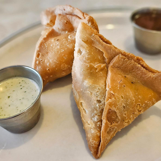 Fried Samosa (2 pcs)