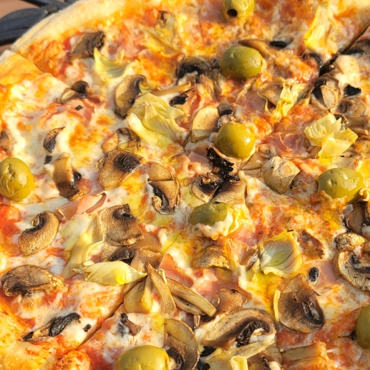 Quattro Stagioni Pizza