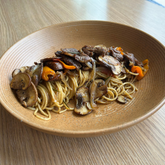 Black Pepper Beef Pasta