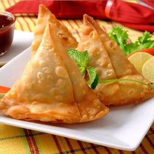 Samosa (1 pc)
