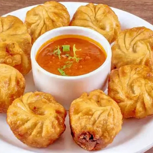 Fried Vegetable Momos (8 pcs)