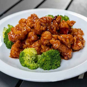 General Tso&rsquo;s Chicken️ (Lunch Special)