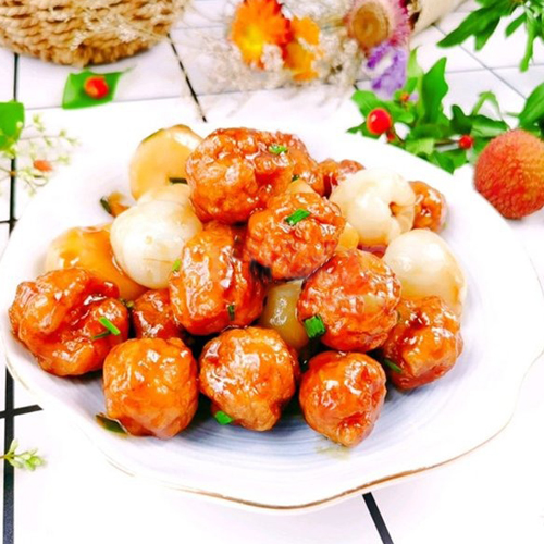 Litchi-Shaped Pork
