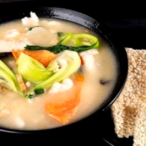 24. Crispy Rice Crust Dish with Fish Chicken Squid 锅巴三鲜