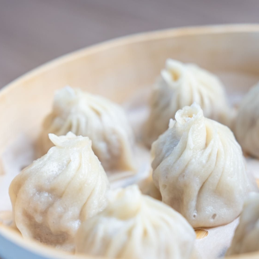 S1. Xiao Long Bao (8 pcs) 小笼包 (8个)