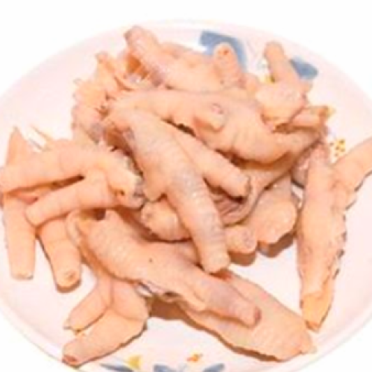 121. Chicken Feet with Pickled Pepper 泡椒凤爪