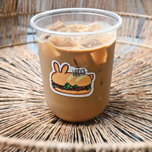 Caf&eacute; sua da / Iced Milk Coffee