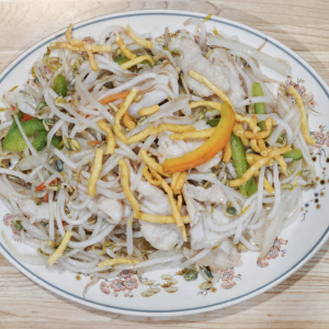 Chow Mein (Bean Sprouts)